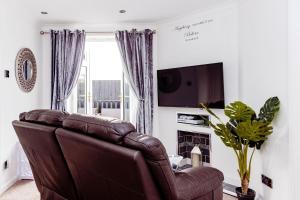 Willow Chalet near Cartmel & Lake Windermere