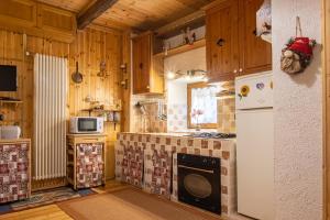 CASA VACANZA "AI PIEDI DEL BOSCO"