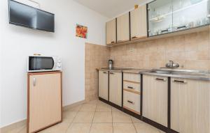 1 Bedroom Pet Friendly Apartment In Pag 