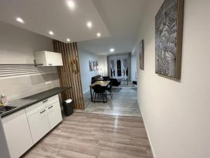 Appartements LeRelaisdOdile - Grand T4 Spacieux & Lumineux : photos des chambres