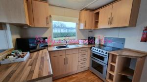 Beckys Caravan at Marton Mere