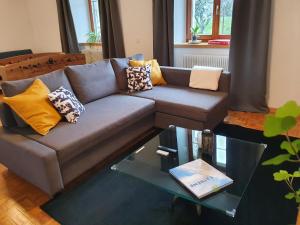 Ô Valanvron - Appartement dans une ancienne ferme neuchâteloise