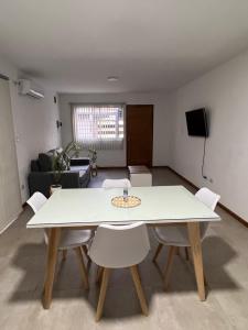 Departamento 2 habitaciones planta baja Hasta 4 huéspedes