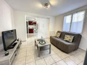 Spacieux T2 tout confort - Bordères-sur-lʼÉchez