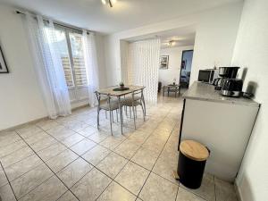 Appartements Spacieux T2 tout confort : photos des chambres