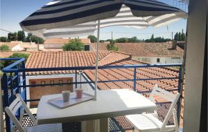 Awesome apartment in LAiguillon-Mer with 2 Bedrooms