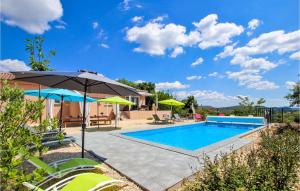 Maisons de vacances Stunning Home In Saint Sernin With 6 Bedrooms, Wifi And Private Swimming Pool : photos des chambres