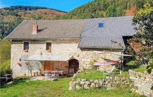 Maisons de vacances Stunning home in Saint-Julien-dIntres with 3 Bedrooms and WiFi : photos des chambres