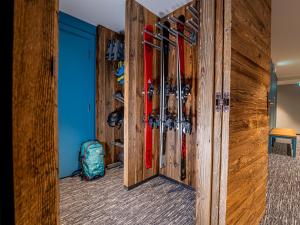 Luxueux Appartement avec Spa, Hammam et Sauna aux Allues - FR-1-613-56