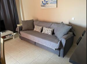 Beach front apartment with stunning ocean views!