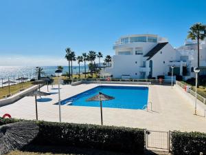 B11 Primera línea con espectaculares y panorámicas vistas