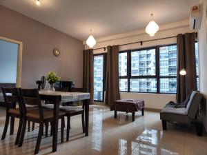 Cozy 2BR APT @Ampang Embassy Row