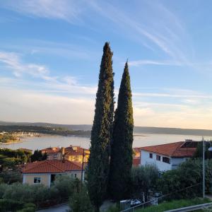 Panoramic view near the beach in Portotož+P 
