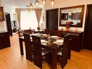 Galway Green - Lake View Luxury Apartment, Nuwara Eliya Sri Lanka