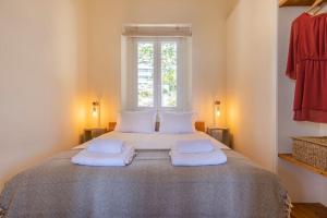 Monte Estoril Train Station - Seaside Apartment