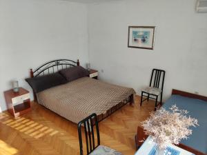 Apartment in Tisno with sea view, balcony, air conditioning, WiFi (4874-2)