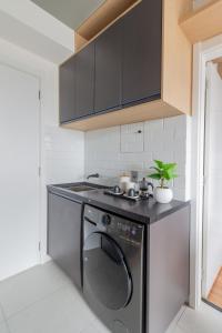 Laguna - Studio Perfeito para Você - F1 - Tokio Marine - Vibra!