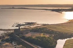 Maison chaleureuse parking privé proche de la mer - Cosqueville