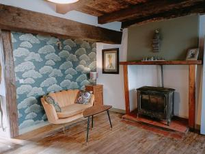 Maisons de vacances Chateau-une - a Beautiful historic medieval holiday rental. : photos des chambres