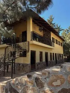 Cabaña No.10 Puerta del Bosque Mazamitla. - Jamay