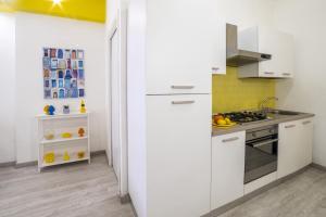 Happy Flat free parking