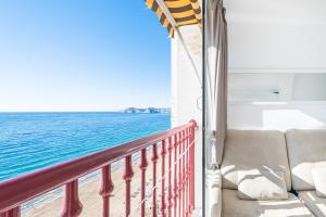 Las Damas 14-B Sea View Levante Beach