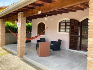 Casa com Piscina Exclusiva - Condomínio em frente ao Mar - Portaria 24h