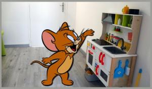 Appartement avec salle de jeux privée,10min de disney transport en commun 6 couchages