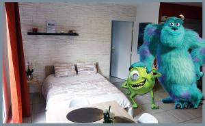 Appartements Appartement avec salle de jeux privee,10min de disney transport en commun 6 couchages : photos des chambres