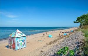 2 Bedroom Amazing Home In Wicie