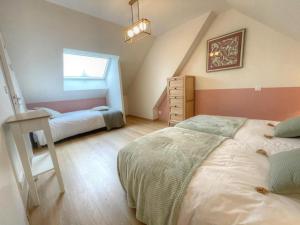 Maisons de vacances Gite Saint-Regle, 3 pieces, 5 personnes - FR-1-381-524 : photos des chambres