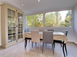 Appartement T3 à Balaruc-les-Bains – 2 Chambres, Clim, WiFi, Parking, Proche Thermes, Classé 4* - FR-1-553-189