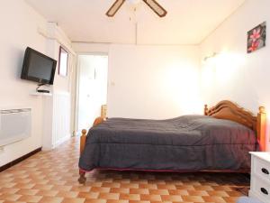 Appartements Spacieux T2 renove proche etang de Thau, climatise, terrasse, parking, WiFi a 800m des thermes - FR-1-553-207 : photos des chambres