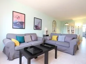 Appartement 3 pièces moderne à Balaruc-les-Bains avec garage privé, internet et équipements complets - FR-1-553-191 - Poussan