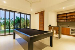 Villa Ze Mar Luxury 4 bed Canggu 700 meters to beach
