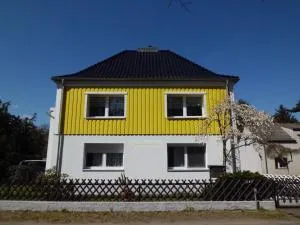 Ferienwohnung im Haus Sonnenschein beim Senftenberger See - بِرانسدورف