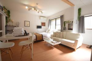 Comfy Stay MR1 & MR2