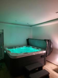 B&B / Chambres d'hotes Loft Spa Led & bo : photos des chambres