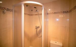 Canaret A Apartamento en segunda línea de playa Albert Villas