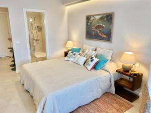 Home2Book El Encanto de La Bahía Santa Cruz