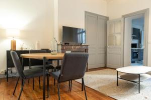 Appartements Le Theodore Bac-Spacieux T2 - Coup de coeur en face de la gare des Benedictins : photos des chambres