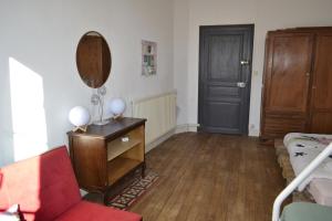 B&B / Chambres d'hotes Grande chambre familiale pour 2 a 5 personnes : photos des chambres