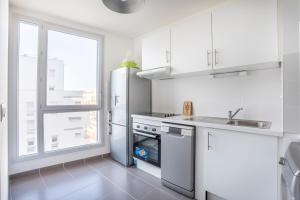 NEW JOLIETTE Comfortable Apartment well located with private parking