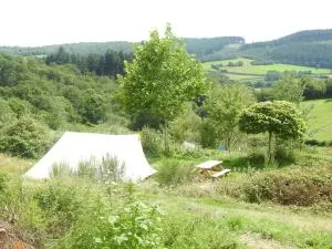 Camping La Forêt du Morvan - Onlay