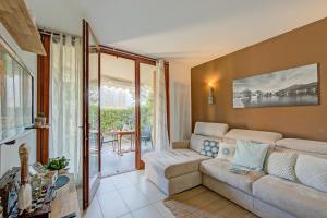 The Peace Of The Lake - Happy Rentals