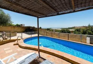 Los Aperos 1 - Los Puertas