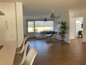 Villa Vista Volcan Lajares with heated pool