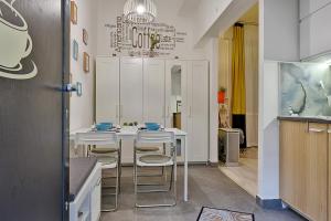 Lane studio with gallery