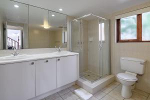 San Lameer Villa 10307 - 3 Bedroom Superior - 8 pax - San Lameer Rental Agency