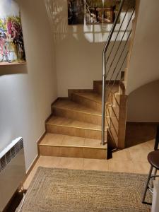 Komfortowy apartament pod Warszawą z prywatnym parkingiem i ogrodem Radzymin